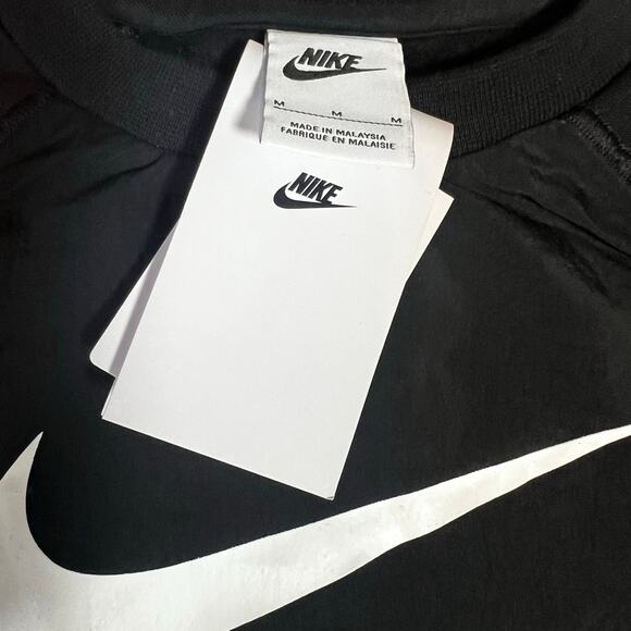 Nike Sportswear Nike Air  crewneck black sweatshirt youth size medium NEW - Picture 4 of 4
